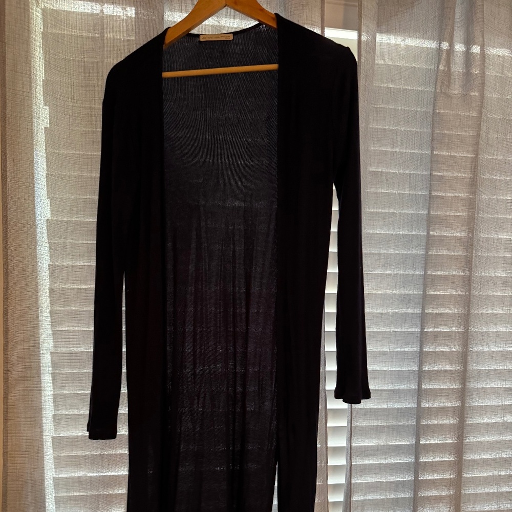 Active USA long thin jacket- slimming- size med